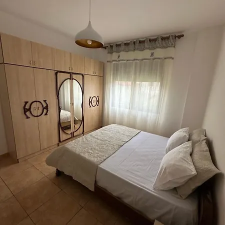Drin's Seaside Apartment Kavaje